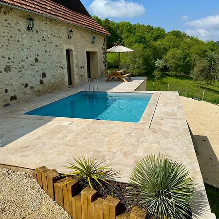 De Charme Avec Piscine 4 Feriehus *