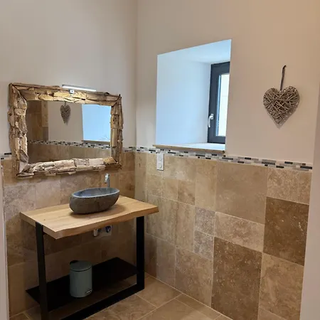 De Charme Avec Piscine 4 Rouffignac Saint-Cernin